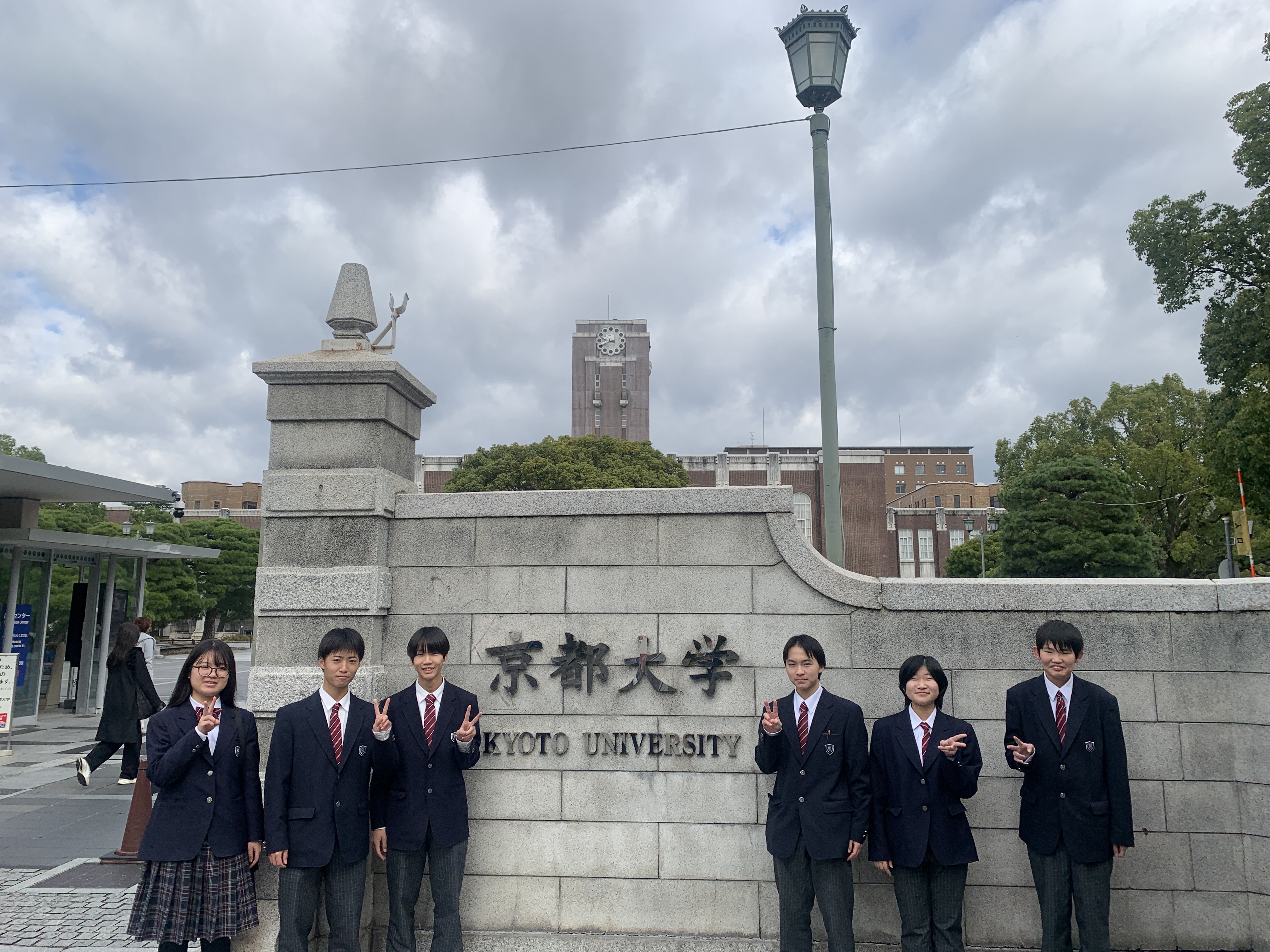 20251111_004204753_iOS